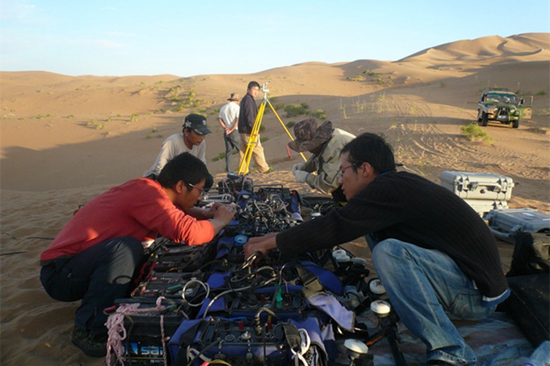 121636685659203352.jpeg 7沙漠勘探.jpg